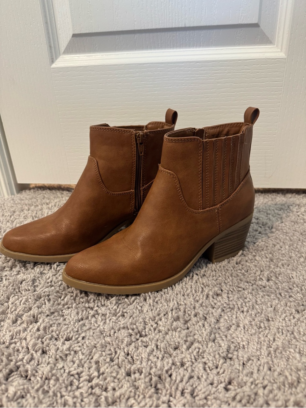 Old Navy Cognac Brown Block Heel Ankle Booties